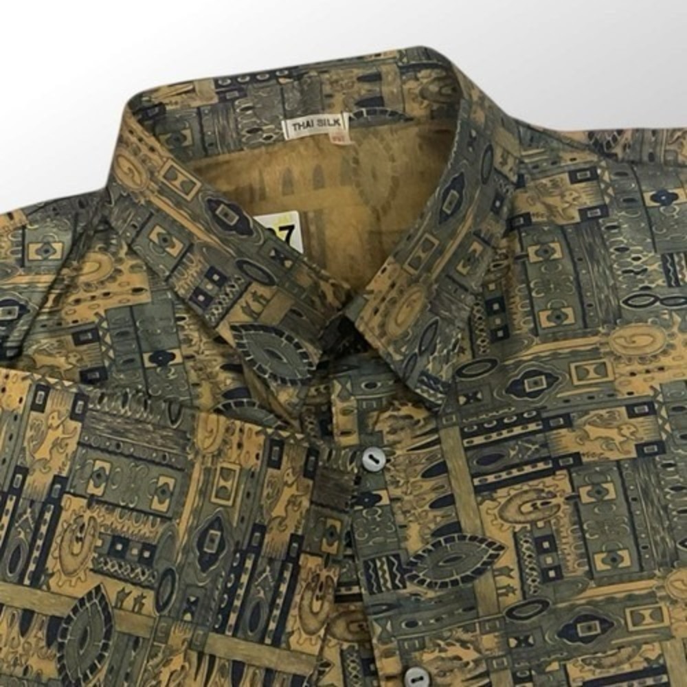 VTG Thai Silk Ethnic Geometric Print Beige/Green ButtonUp Shirt Men 2XL Thailand